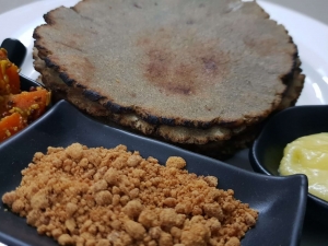 bajra-roti