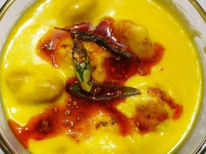 kadhi-pakore-wali
