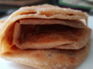 khasta_paratha