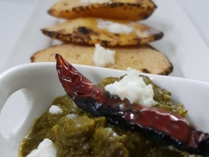 makke-di-roti-and-sarson-ka-sag