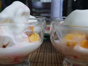 mango-lychee-ince-cream