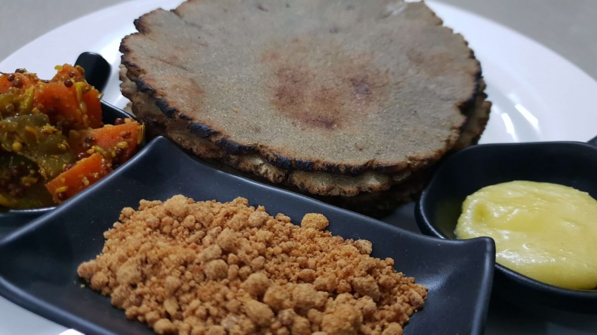 Bajre Ki Roti  (Millet Bread)