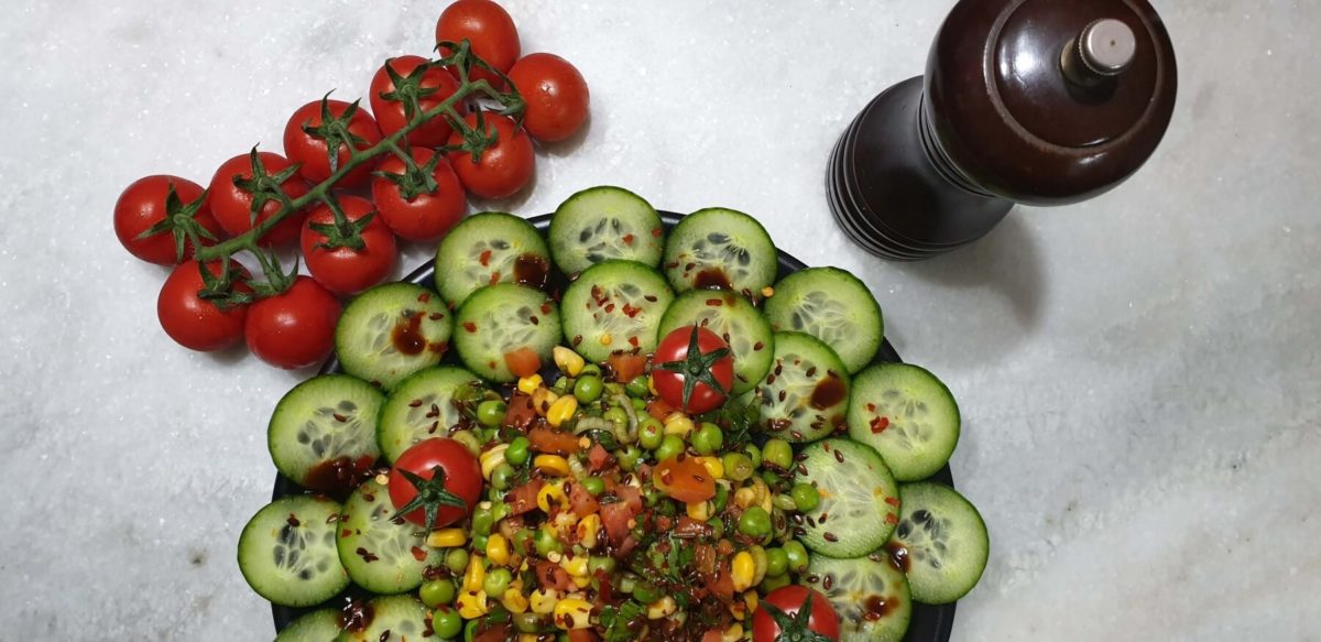 Corn- Peas –Flax seeds Garden salad
