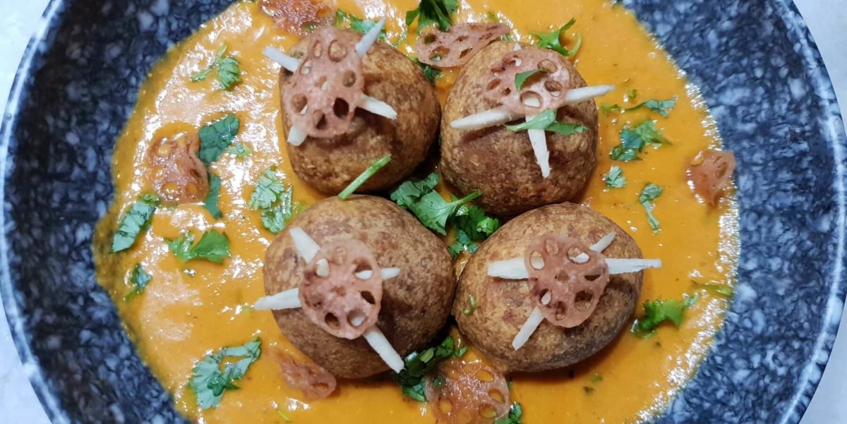 Kamal Kakdi bon bons in tomato –onion gravy (Lotus stem bon bons)